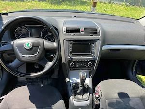 Skoda Octavia 4x4,2011 - imagine 5