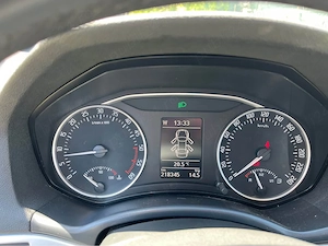 Skoda Octavia 4x4,2011 - imagine 6