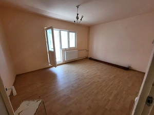 Vand apartament 1 camera in Calea Lipovei - imagine 6