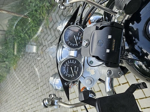 Honda VF 750C Magna - imagine 5