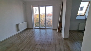 Apartament 3 camere luminos  - imagine 2