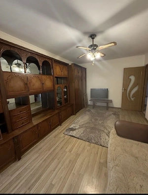 Închiriez Apartament 2 camere Sovata Oradea  - imagine 4