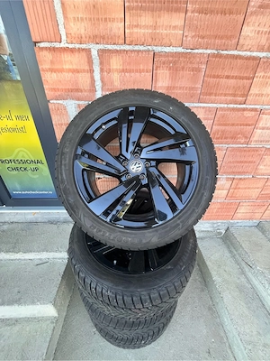 Vând roti Volkswagen Tuoareg pe 20 - imagine 3