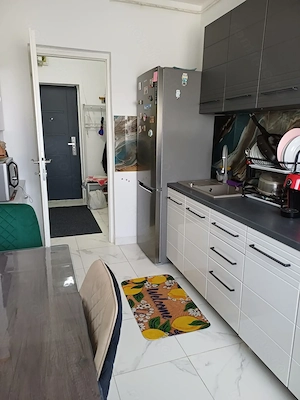 Apartament cu 3 camere - imagine 2