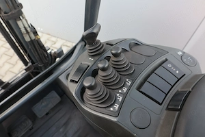 Linde H25D (2020) capacitate de încărcare 2.500 kg, catarg duplex, diesel, 10.470 ore - imagine 12