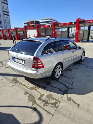 Mercedes c 220 150 cp  - imagine 2