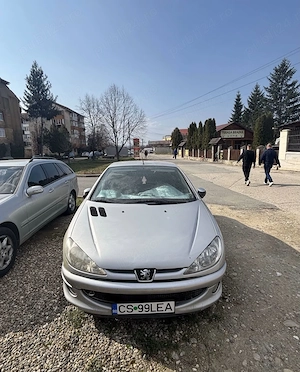 Vând peugeot 