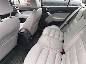 Skoda Octavia 2 FL, 2.0, 140CP, Laurin & Klement - imagine 5
