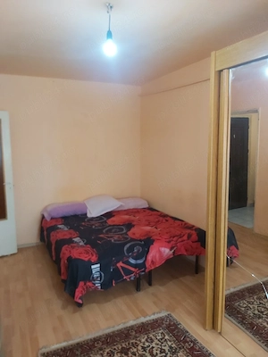închiriez garsonieră confort 1 