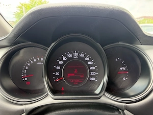 Kia Cee'd 1.4 Benzina - imagine 9