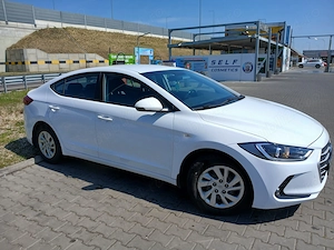 Hyundai Elantra 1,6 CRDI 2018 - imagine 2