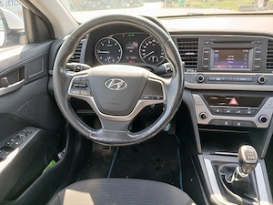 Hyundai Elantra 1,6 CRDI 2018 - imagine 7