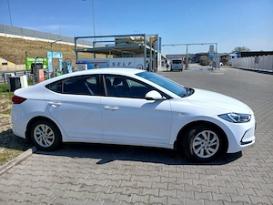 Hyundai Elantra 1,6 CRDI 2018 - imagine 6