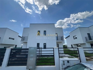 Casa tip duplex - 3 camere - 2 bai - imagine 2