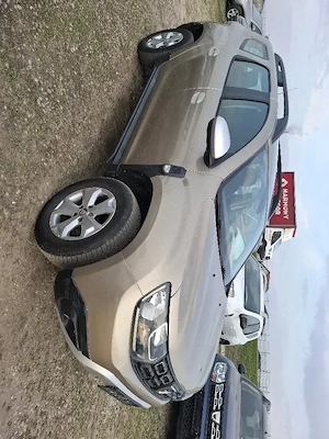 Dacia duster Gpl - imagine 2