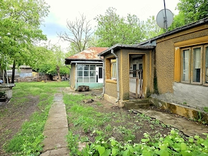 Casa veche in judetul Galati com. Tudor Vladimirescu - imagine 9