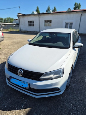 VW JETTA 2015 2.0 TDI Bluemotion , 287591 km , clima   - imagine 5