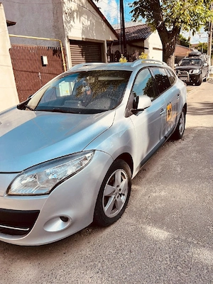 Renault Megane 3 1.5 dci Euro 5 Break  - imagine 4