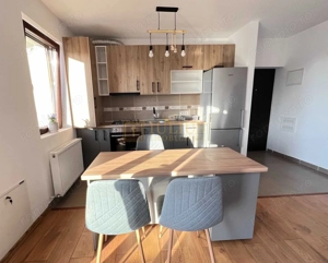 2 camere| Giroc (central)| loc de parcare| apartament spatios| - imagine 3