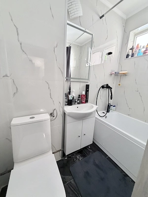 Vand 2 cam Libertatii renovat complet [etaj 2] - imagine 6