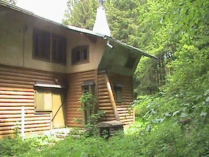 Vila la Predeal, în mijlocul naturii și într-o oază de liniște  - imagine 4