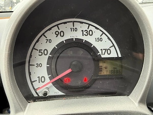 Toyota Aygo 1.0 - imagine 5