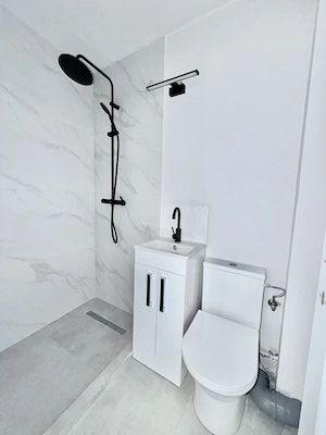Vand 1 cam Mureseni [etaj 2 din 4 renovat complet] - imagine 3