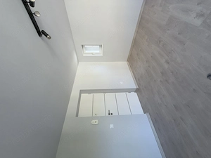 Vand 1 cam Mureseni [etaj 2 din 4 renovat complet] - imagine 4