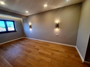 Penthouse 3 camere - Zona 1 Mai - imagine 4