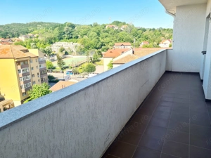 Penthouse 3 camere - Zona 1 Mai - imagine 14