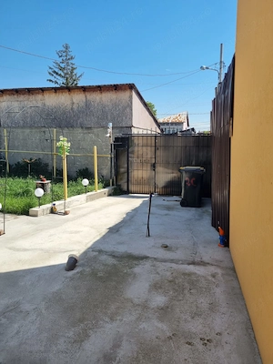 Casa cu curte in zona Penitenciar Rahova - imagine 3