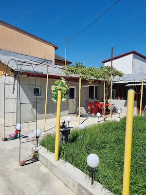 Casa cu curte in zona Penitenciar Rahova - imagine 2