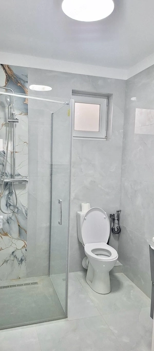 Inchiriez sediu firma - apartament  Rasnov  - imagine 3