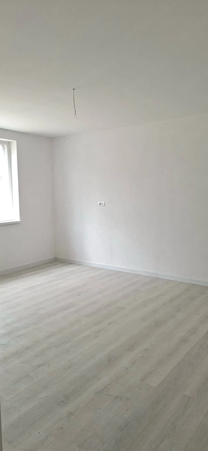 Inchiriez sediu firma - apartament  Rasnov  - imagine 5