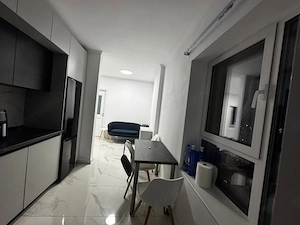 Inchiriez 2 camere la 5 min de centru [bloc nou] - imagine 10