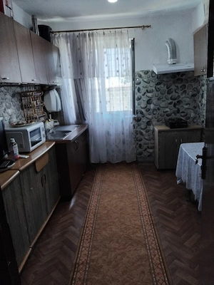 Apartament 3 camere - imagine 3