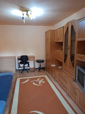 Inchiriez apartament 1 camera
