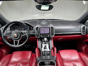 Porsche Cayenne 3.0 Diesel 262 CP An 2017 - imagine 17