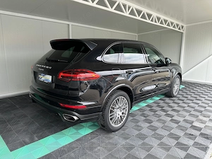 Porsche Cayenne 3.0 Diesel 262 CP An 2017 - imagine 2