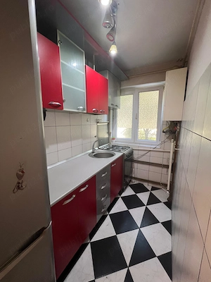 Inchiriez apartament 4 camere - imagine 4