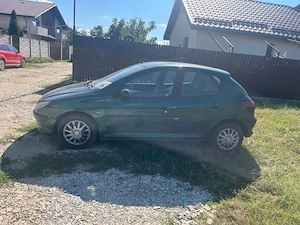 Dezmembrez Peugeot 206 1.4 hdi - imagine 2