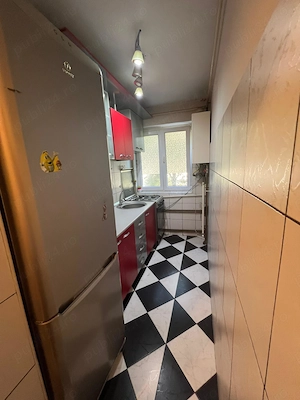 Inchiriez apartament 4 camere - imagine 5