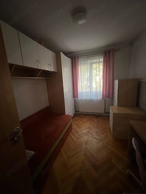 Inchiriez apartament 4 camere - imagine 10