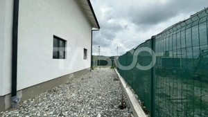 Casa de tip duplex acces 2 strazi curte libera 195 mp Mohu Sibiu  - imagine 12