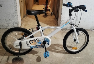 Bicicleta pentru copii 3-4 ani