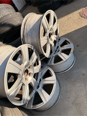 Jante Audi R17 - 5x112 originale 