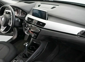 BMW X1 xDrive20d 190CP Automat   LED   HUD   Navi Pro   PDC   Întreținut - imagine 3