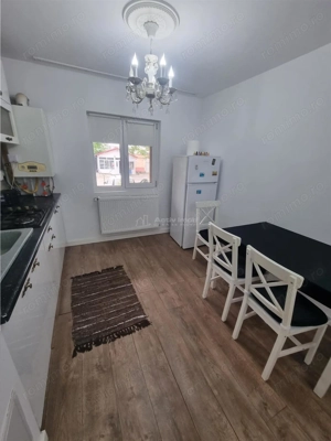 Apartament 2 camere  str Tudor Vladimirescu Alexandria - imagine 11