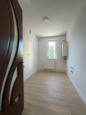 Apartament 2 camere Moreni - imagine 3