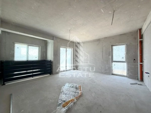 Apartament 2 camere de vanzare, bloc nou, loc de parcare, Sanandrei